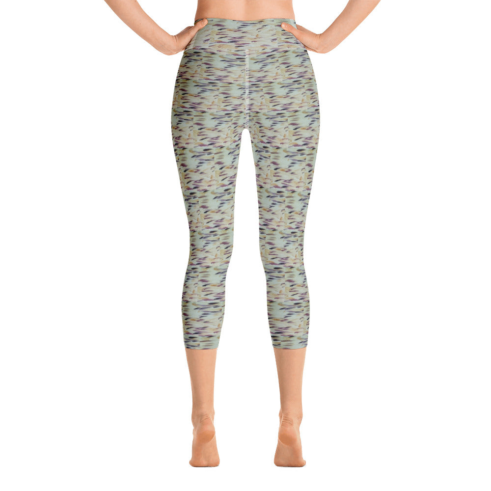 Fish Cream Yoga Capri Leggings