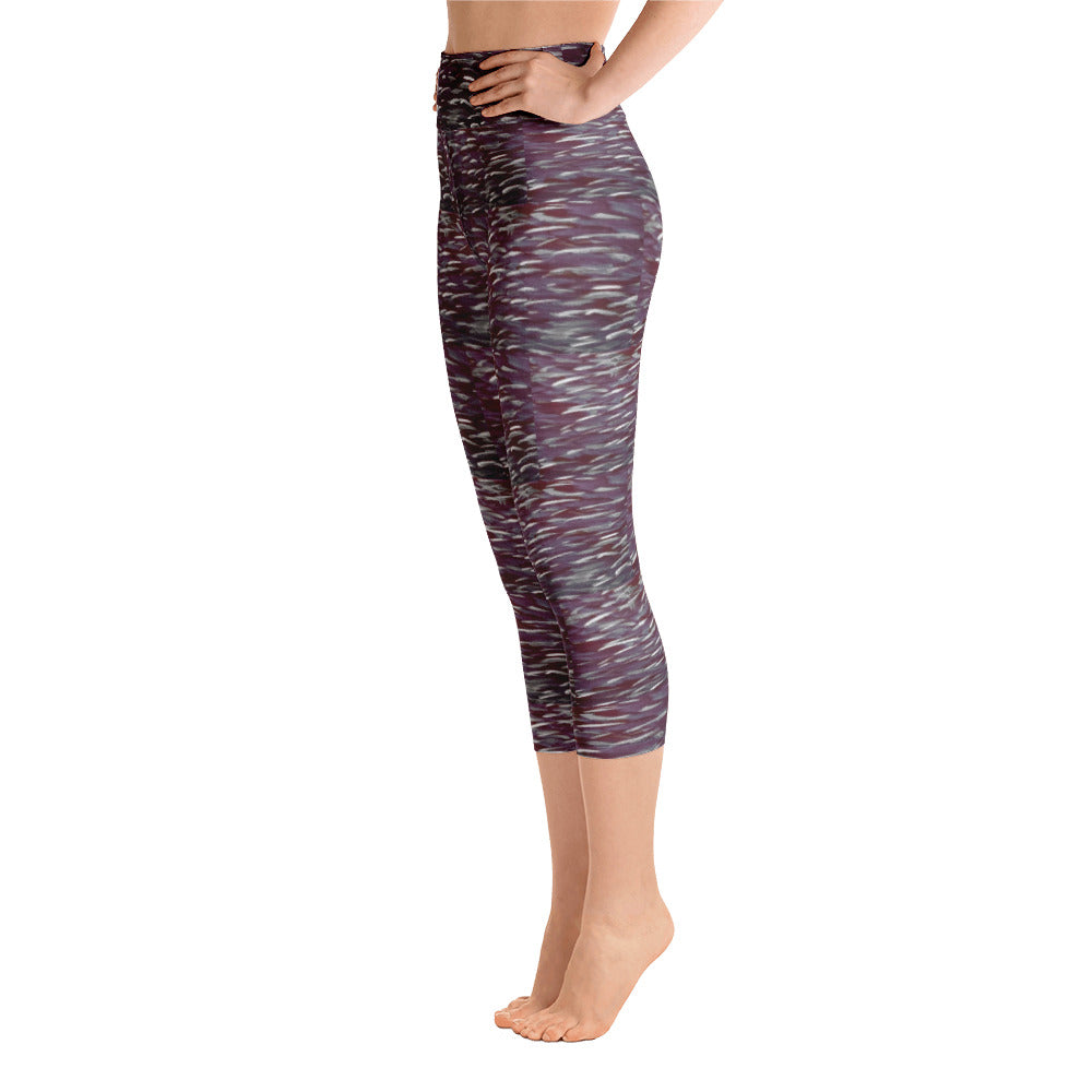 Fish Dark Yoga Capri Leggings