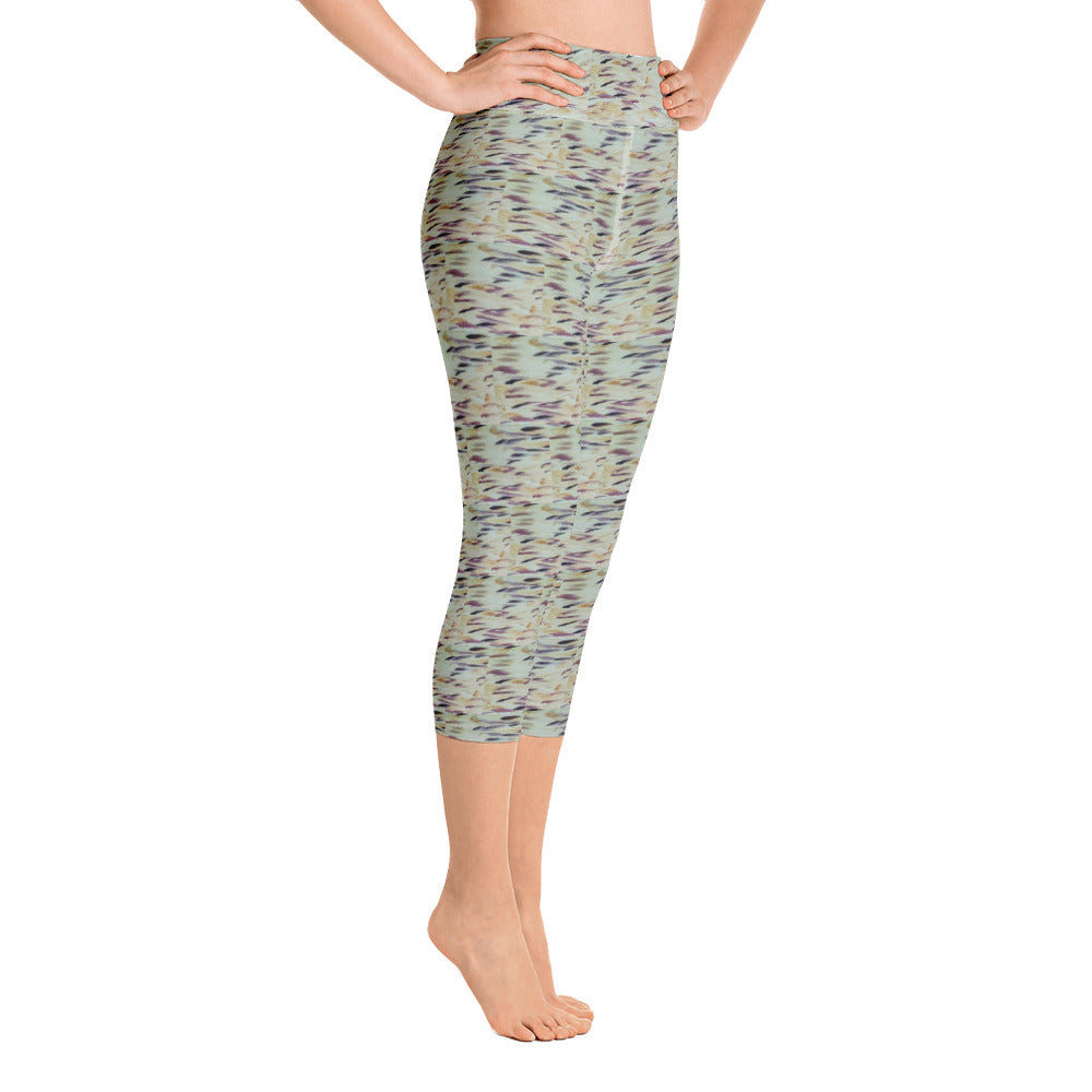 Fish Cream Yoga Capri Leggings